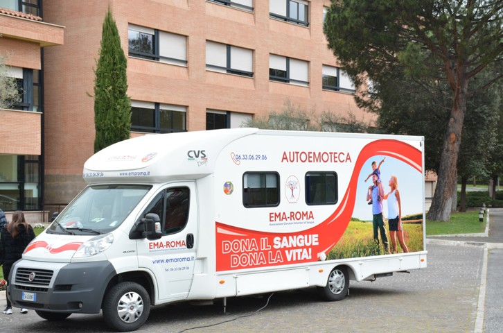 Donazione di sangue all’Università Europea di Roma
